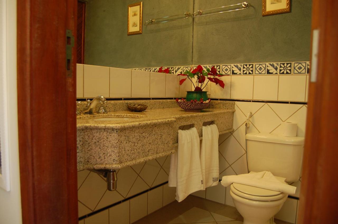 Aguas De Inn